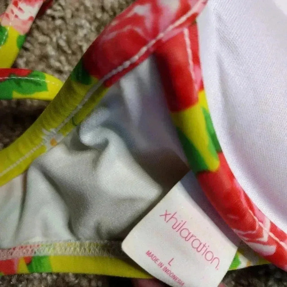 Xhilaration Floral Ruffle Yellow bikini NWT - Picture 6 of 8
